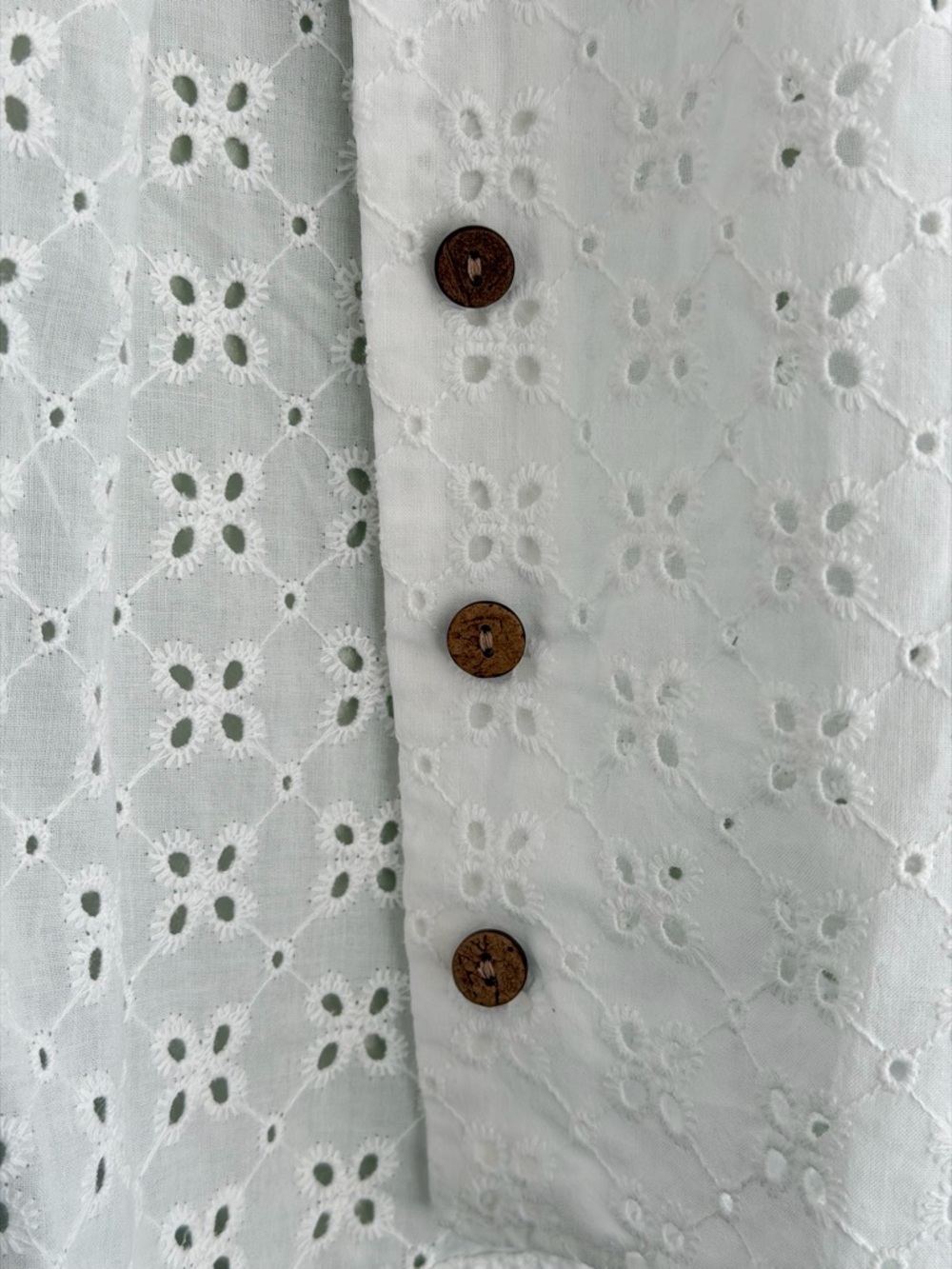 NWT Zara Short Sleeve White Eyelet Embroidered Button Down Shirt Size M - Picture 4 of 12